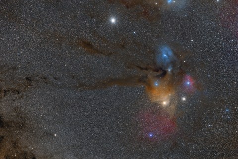 Antares-region-and-Saturn_small